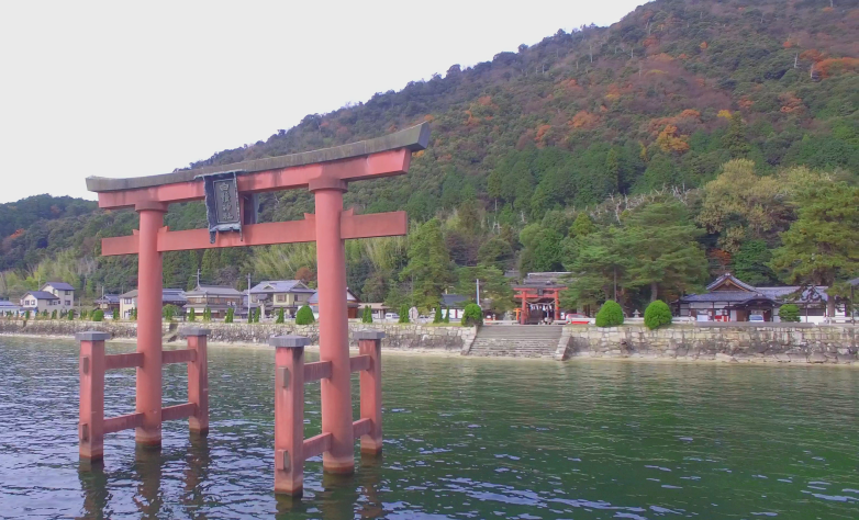 白鬚神社